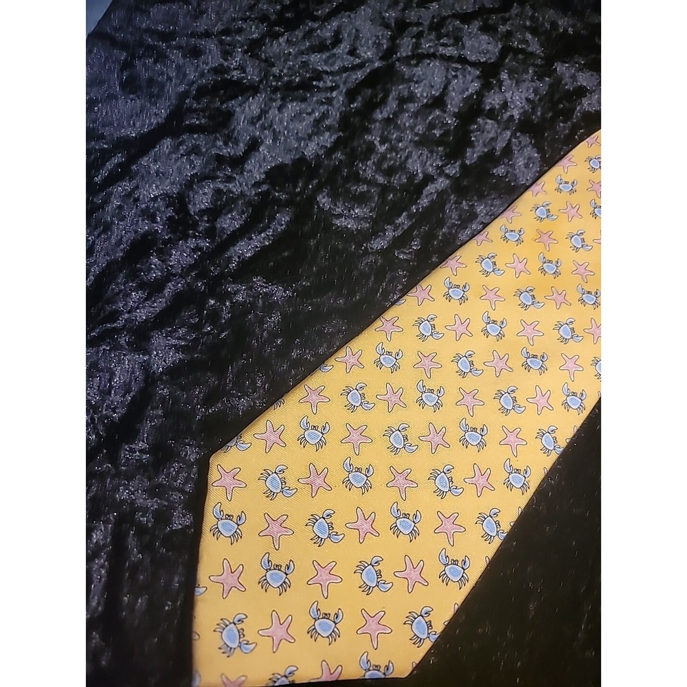 Sero New England Classics Mens Neck Tie Yellow Starfish Crabs Novelty Keeper
